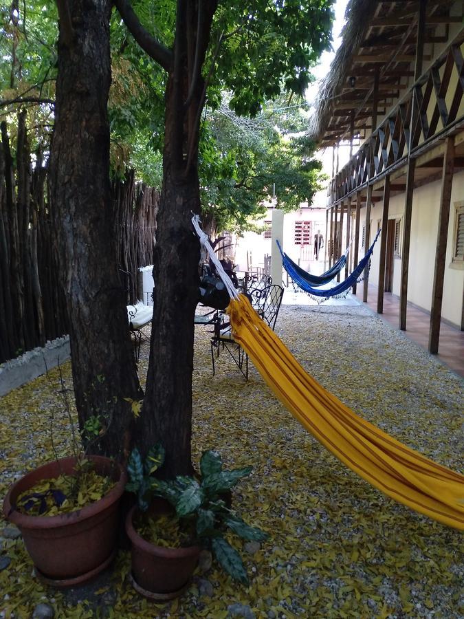 Barahona Hotel Loro Tuerto מראה חיצוני תמונה